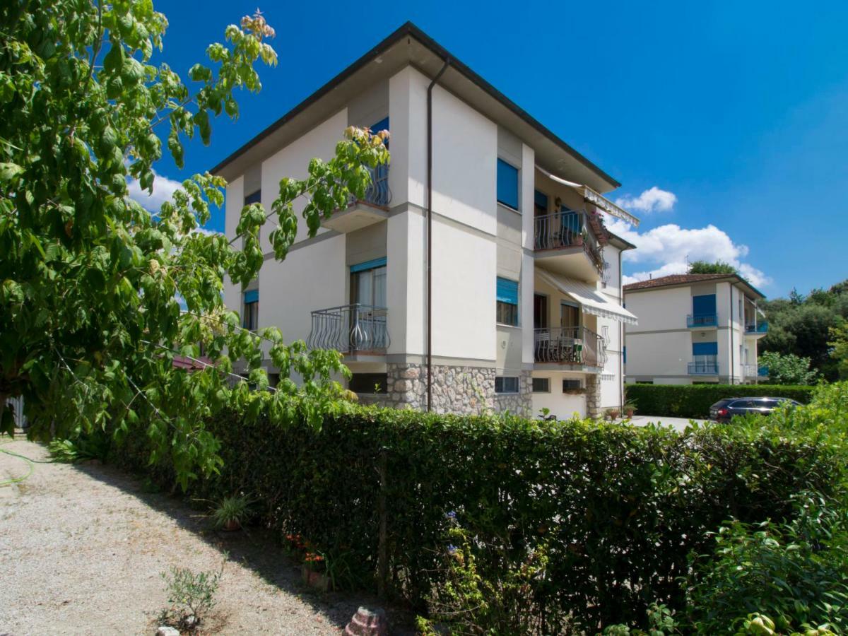 Apartment Il Litorale By Interhome Форте-дей-Мармі Екстер'єр фото
